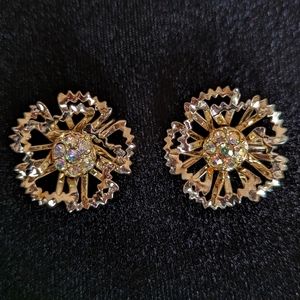 Vintage Sarah Coventry Allusion Clip-On Earrings Circa 1968